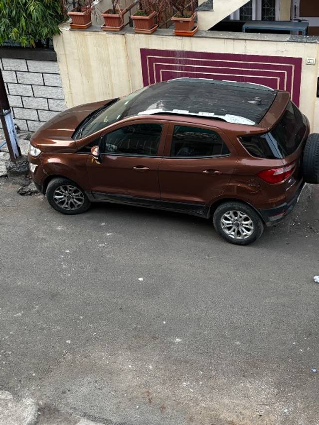 https://images10.gaadi.com/usedgaadi-sellcar/UsedCar/g593b561a/6ef969bd-2b5c-4644-8f17-6127492cf390.jpeg?imwidth=6402