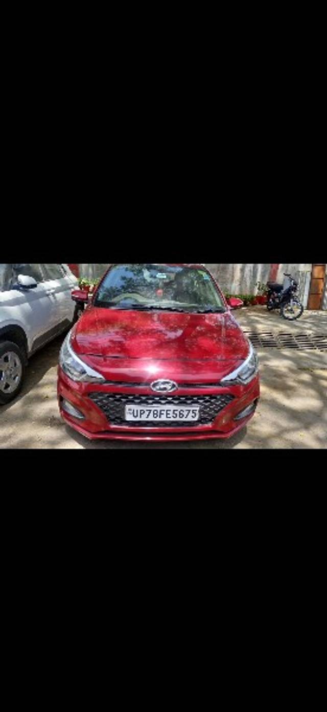 https://images10.gaadi.com/usedgaadi-sellcar/UsedCar/g5949b2da/e5e2cbf3-ae37-41ea-88f5-e7a7f373ccff.png?imwidth=6400