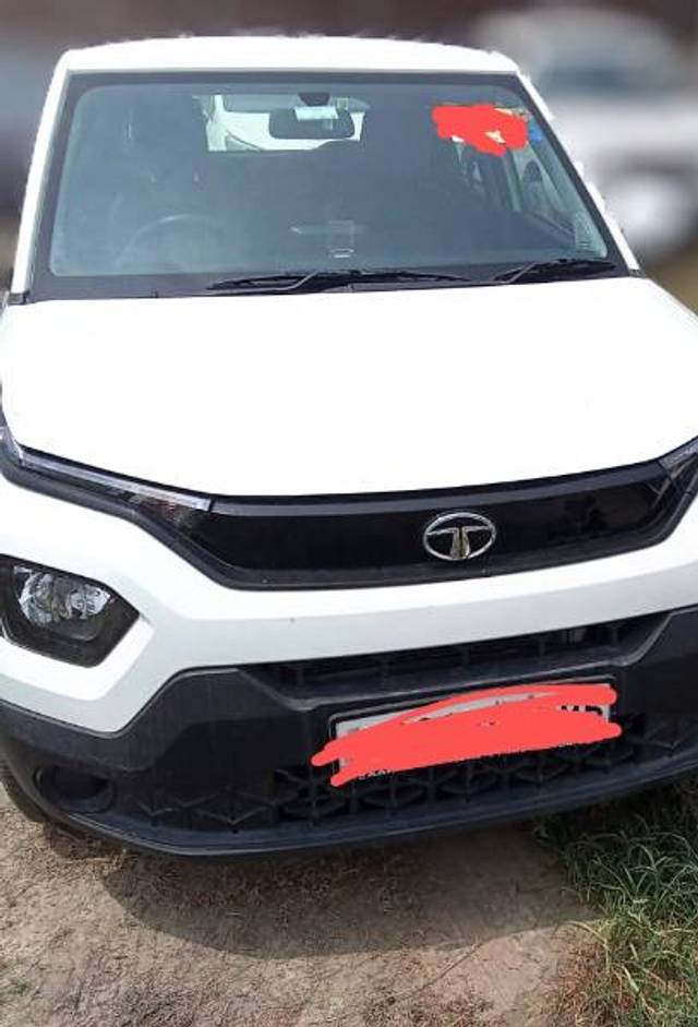 https://images10.gaadi.com/usedgaadi-sellcar/UsedCar/g594aea6a/ee7013a3-28c9-4d23-bf79-700c9314b3fa.jpg?imwidth=6400