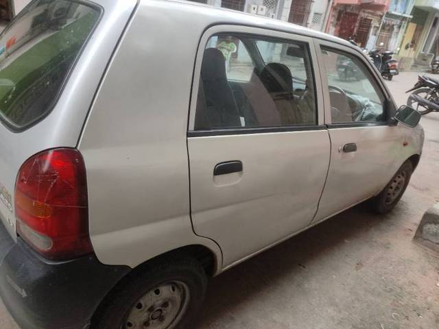 https://images10.gaadi.com/usedgaadi-sellcar/UsedCar/g596872ba/8af9de75-4cdb-457e-9702-d66e2cf9b4ae.jpg?imwidth=6401