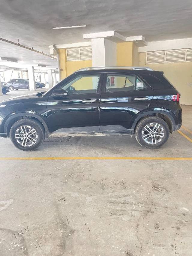 https://images10.gaadi.com/usedgaadi-sellcar/UsedCar/g59879fba/fbb236f5-cf64-4b4b-9a14-6178bf10d141.jpeg?imwidth=6401