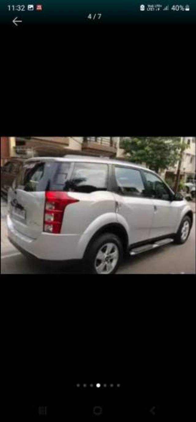 https://images10.gaadi.com/usedgaadi-sellcar/UsedCar/g59b6bbda/9a1e4444-e3eb-4152-b7fa-a312b8de96f9.jpg?imwidth=6402