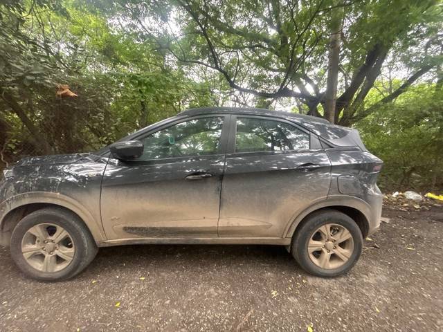 https://images10.gaadi.com/usedgaadi-sellcar/UsedCar/g59c81bca/df676915-7f43-4dfd-9e3a-e2fdde24e044.jpg?imwidth=6400