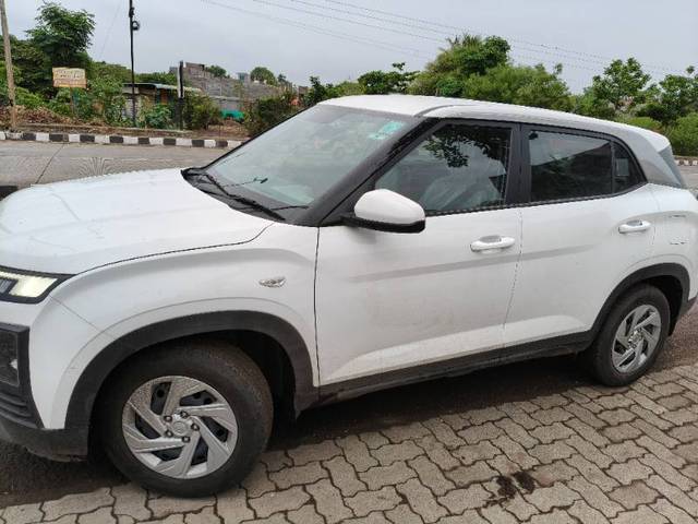https://images10.gaadi.com/usedgaadi-sellcar/UsedCar/g5a02f11a/13753f12-5c1d-476b-88e3-906c81cd1610.jpg?imwidth=6400