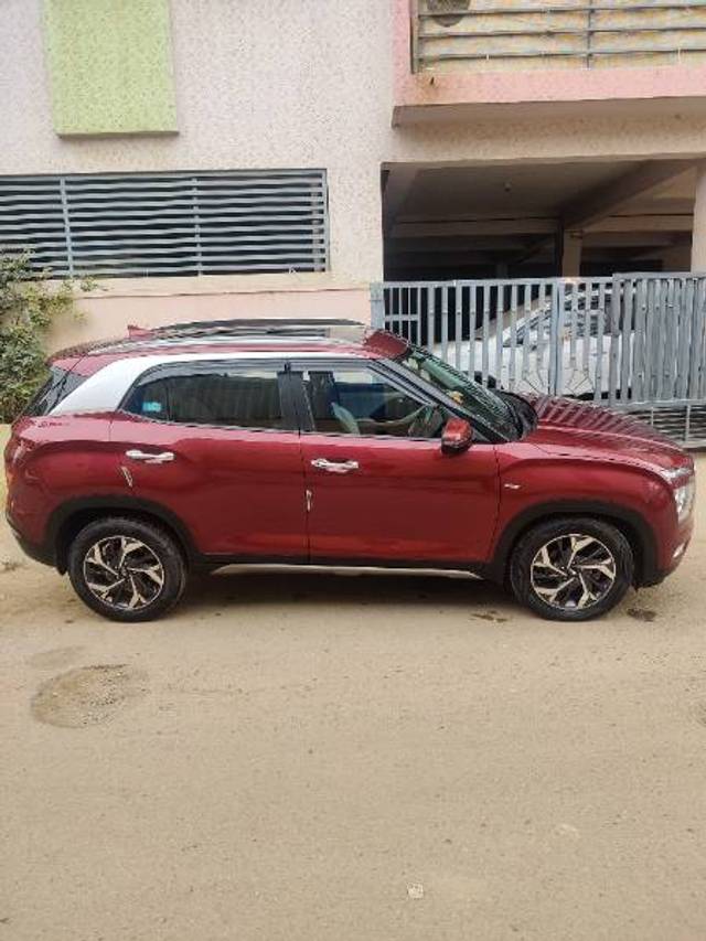 https://images10.gaadi.com/usedgaadi-sellcar/UsedCar/g5a0c5d2a/6ae4bba8-59c1-4265-95b3-923de8b0b928.jpg?imwidth=6401