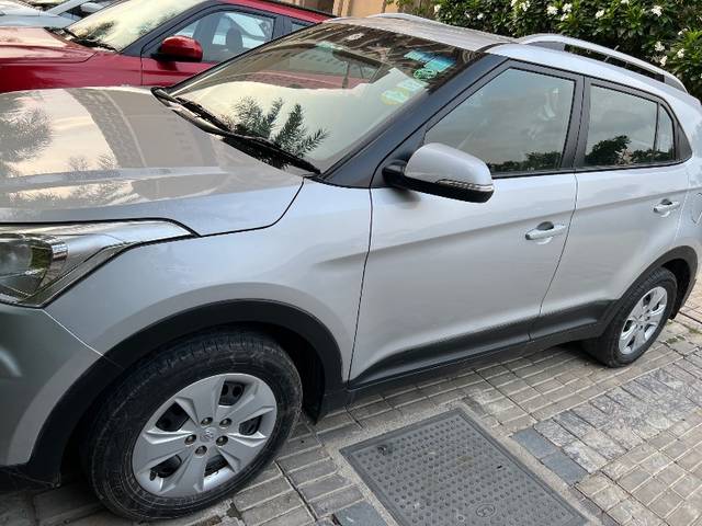 https://images10.gaadi.com/usedgaadi-sellcar/UsedCar/g5a405fba/dd721e3f-8668-434c-bf0a-7002bc1a6cf8.jpeg?imwidth=6400