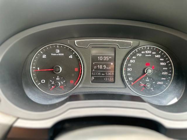 https://images10.gaadi.com/usedgaadi-sellcar/UsedCar/g5a44e1ea/e9cfbd83-f430-44f1-80c0-5568931d6f3a.jpeg?imwidth=6401
