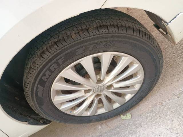 https://images10.gaadi.com/usedgaadi-sellcar/UsedCar/g5a4c12da/93d64d5c-cc68-4851-b7ad-5c274b6646f9.jpg?imwidth=6402