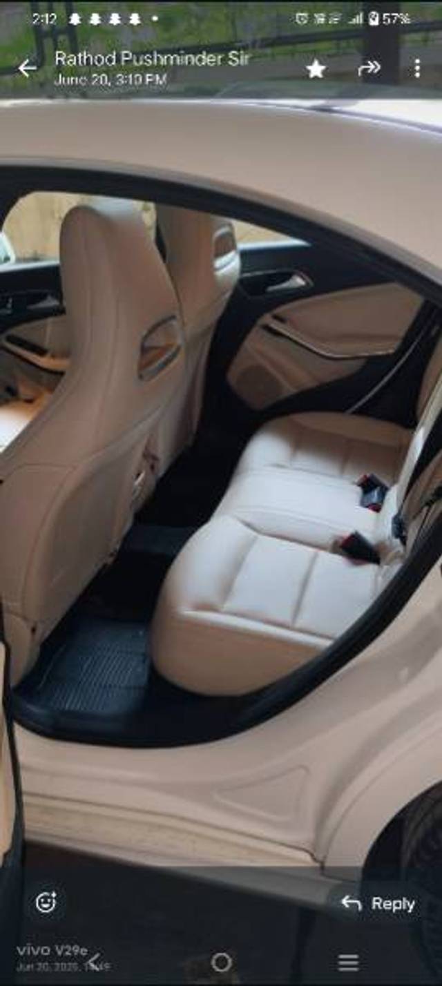 https://images10.gaadi.com/usedgaadi-sellcar/UsedCar/g5ad9650a/1ace717c-4dc4-4f40-8c31-297d8ddb9b43.jpg?imwidth=6402