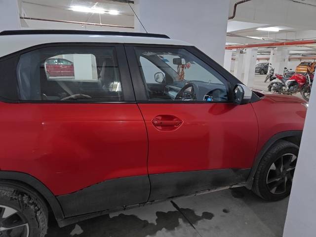 https://images10.gaadi.com/usedgaadi-sellcar/UsedCar/g5aff60ba/0be4e4e4-4f43-4e80-b747-8c0daae758b1.jpeg?imwidth=6400