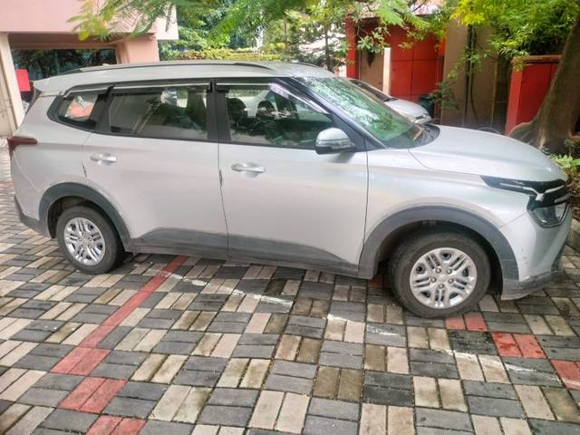 https://images10.gaadi.com/usedgaadi-sellcar/UsedCar/g5bb2d23a/68d8c2f2-bbf4-4012-afc0-7f3589c397f4.jpeg?imwidth=6400