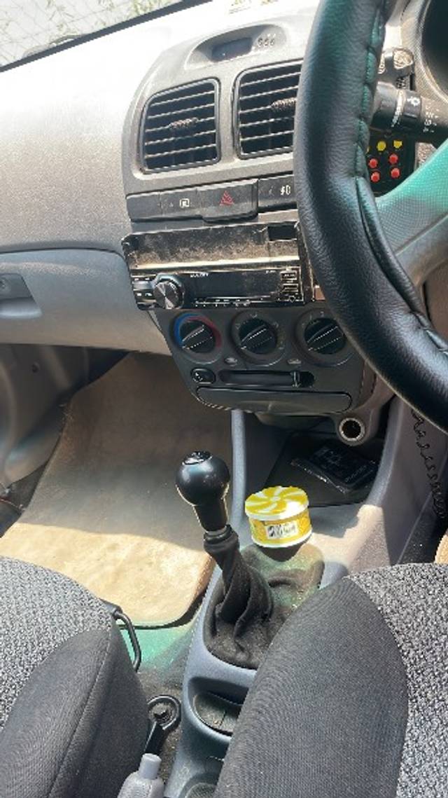 https://images10.gaadi.com/usedgaadi-sellcar/UsedCar/g5bb7db9a/b1446d18-d696-4c49-9ebc-e0fad60b000d.jpeg?imwidth=6402