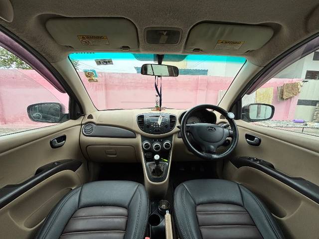 https://images10.gaadi.com/usedgaadi-sellcar/UsedCar/g5be40e6a/b8996d14-f7b3-4a7b-aeaa-533473b4b850.jpeg?imwidth=6400