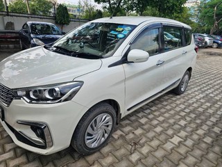Maruti Ertiga 2015-2022 Maruti Ertiga CNG VXI