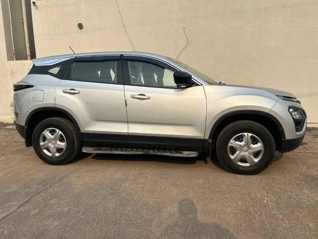 https://images10.gaadi.com/usedgaadi-sellcar/UsedCar/g5c62d42a/11d3e18a-31ac-41e3-b1cf-bd3da7258315.jpeg?imwidth=6401