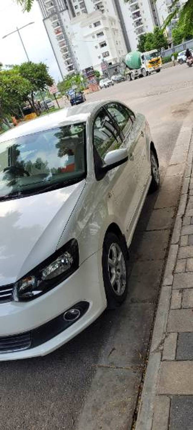 https://images10.gaadi.com/usedgaadi-sellcar/UsedCar/g5c7caa4a/ea3915e0-c964-4892-abef-d28d092fb97b.jpg?imwidth=6400