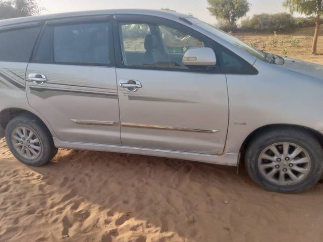 https://images10.gaadi.com/usedgaadi-sellcar/UsedCar/g5c89a8aa/d583b86c-9f98-45d5-9649-188a2607ac19.jpeg?imwidth=6401