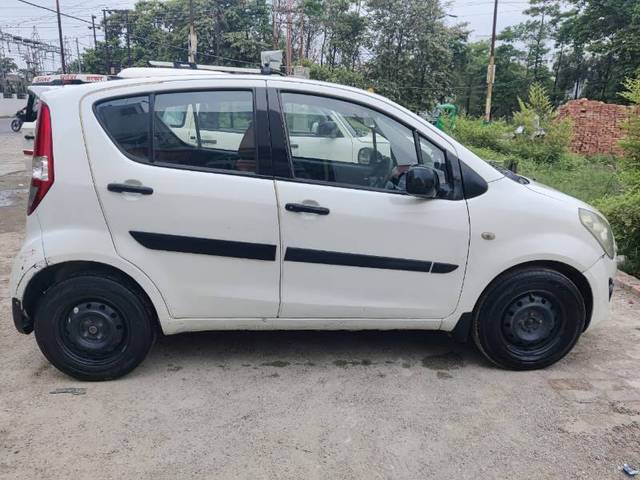 https://images10.gaadi.com/usedgaadi-sellcar/UsedCar/g5c92358a/8a93bf9d-e9fb-48b8-8edb-9c5360e60bdb.jpg?imwidth=6401