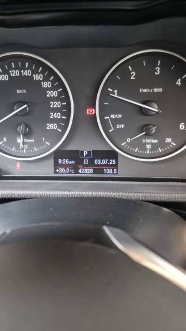 https://images10.gaadi.com/usedgaadi-sellcar/UsedCar/g5c99aeaa/c64a65a2-1023-4f2a-82a8-b4951feeeb59.jpeg?imwidth=6400