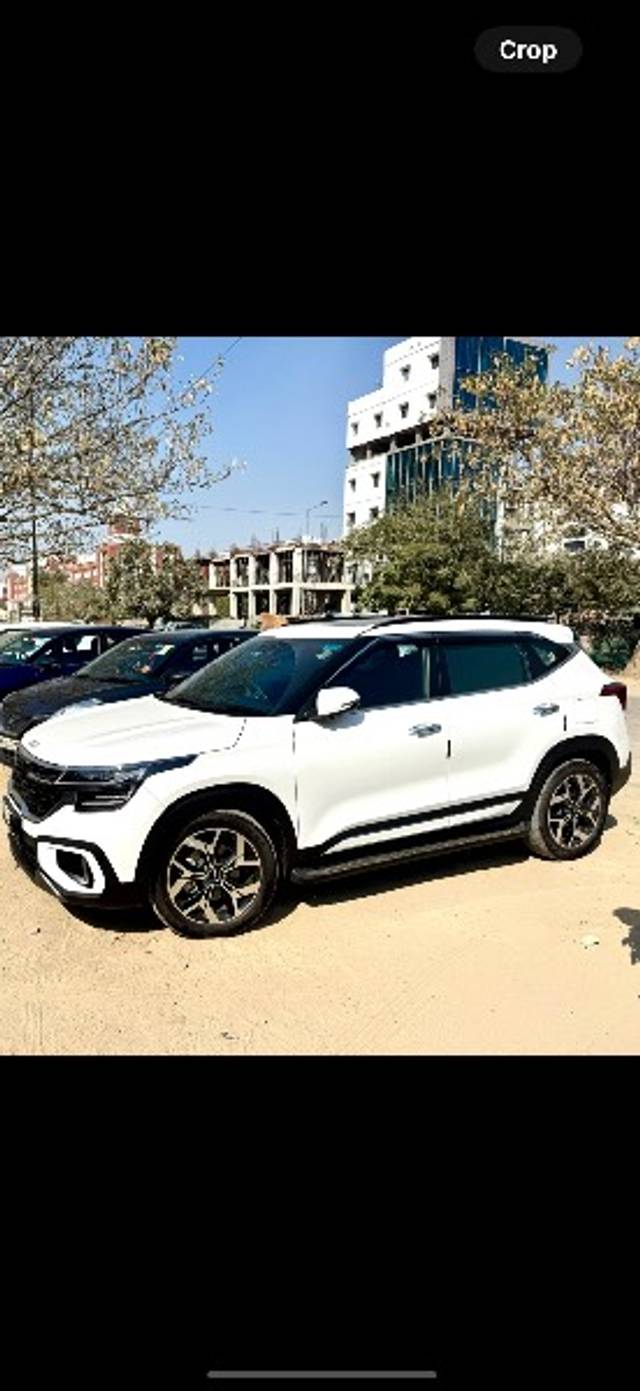 https://images10.gaadi.com/usedgaadi-sellcar/UsedCar/g5d13106a/8c4959fd-befb-4cc8-b777-e3967c096f1d.png?imwidth=6400