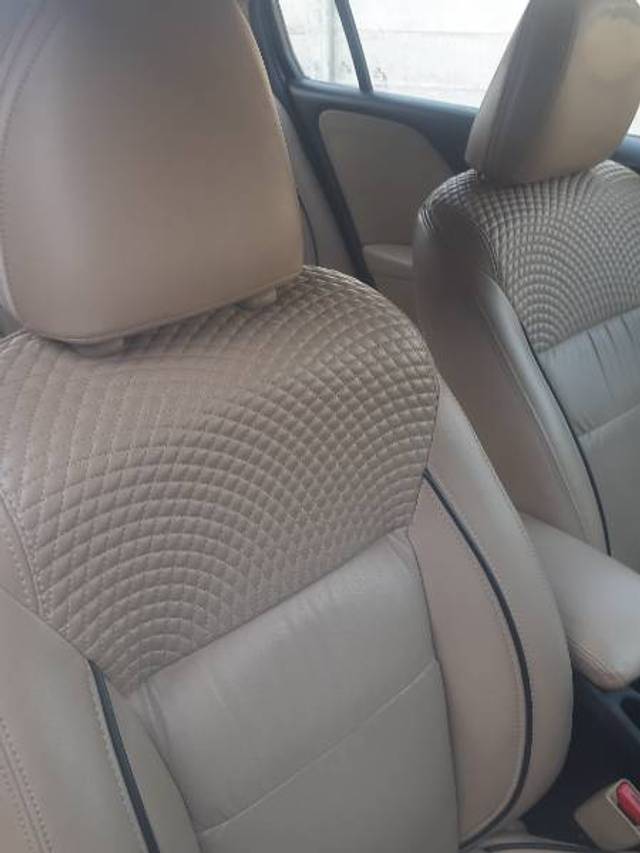 https://images10.gaadi.com/usedgaadi-sellcar/UsedCar/g5d182b9a/81db59b0-62d4-499d-b7e6-4ac2b7a61f94.jpg?imwidth=6401