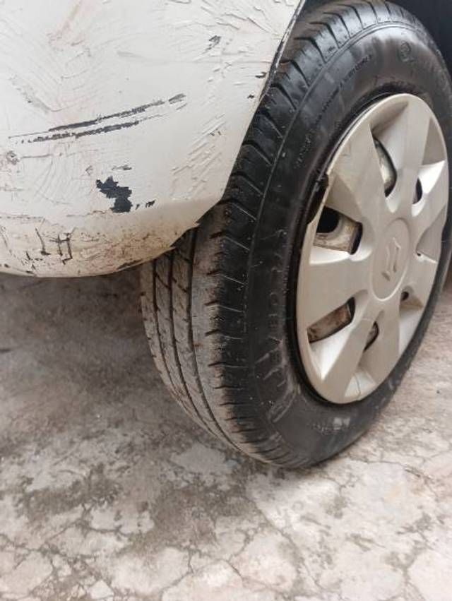 https://images10.gaadi.com/usedgaadi-sellcar/UsedCar/g5d2d796a/ae8b7a22-55de-48e3-a486-91b58617ff79.jpg?imwidth=6401