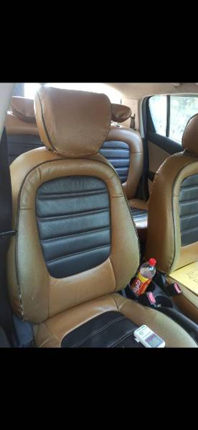 https://images10.gaadi.com/usedgaadi-sellcar/UsedCar/g5d6ace2a/44f97280-00d9-4e64-9f55-2cfc7009241b.jpg?imwidth=6402