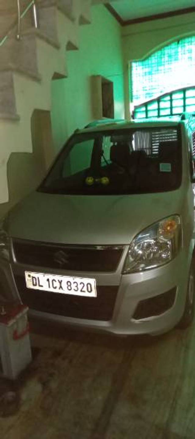 https://images10.gaadi.com/usedgaadi-sellcar/UsedCar/g5da2fcda/e259eab2-0a98-4110-9515-b595e46d3c05.jpg?imwidth=6400