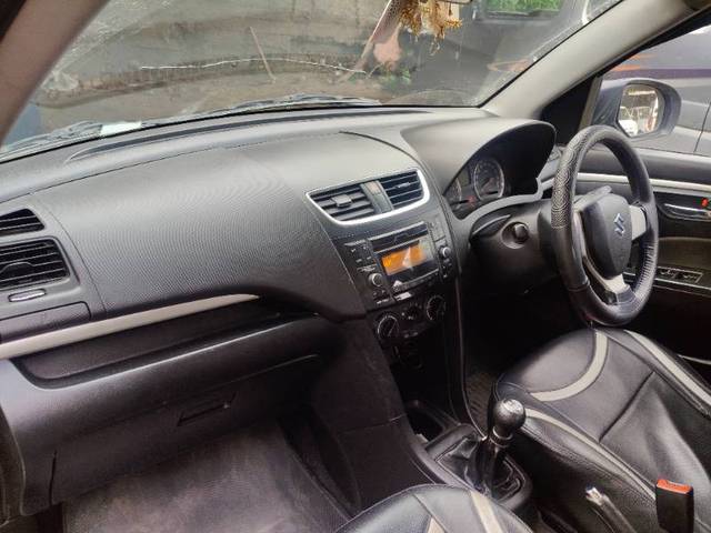 https://images10.gaadi.com/usedgaadi-sellcar/UsedCar/g5db08e1a/374b9c5e-c6e2-4fec-a535-95851f654b30.jpg?imwidth=6401