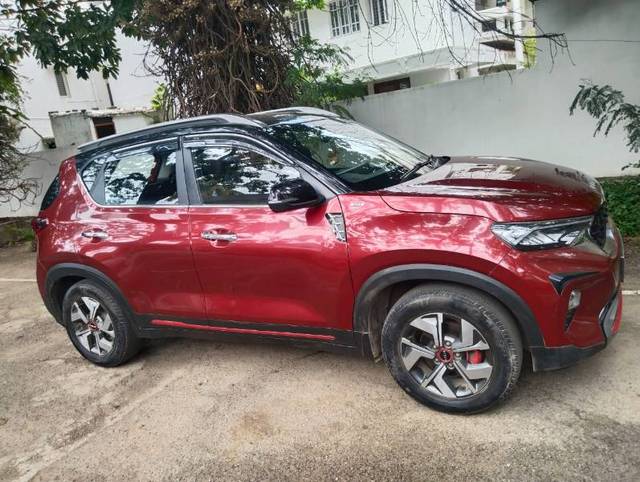 https://images10.gaadi.com/usedgaadi-sellcar/UsedCar/g5db0c9aa/ccc93898-0c03-446d-842e-65f1de912753.jpg?imwidth=6400