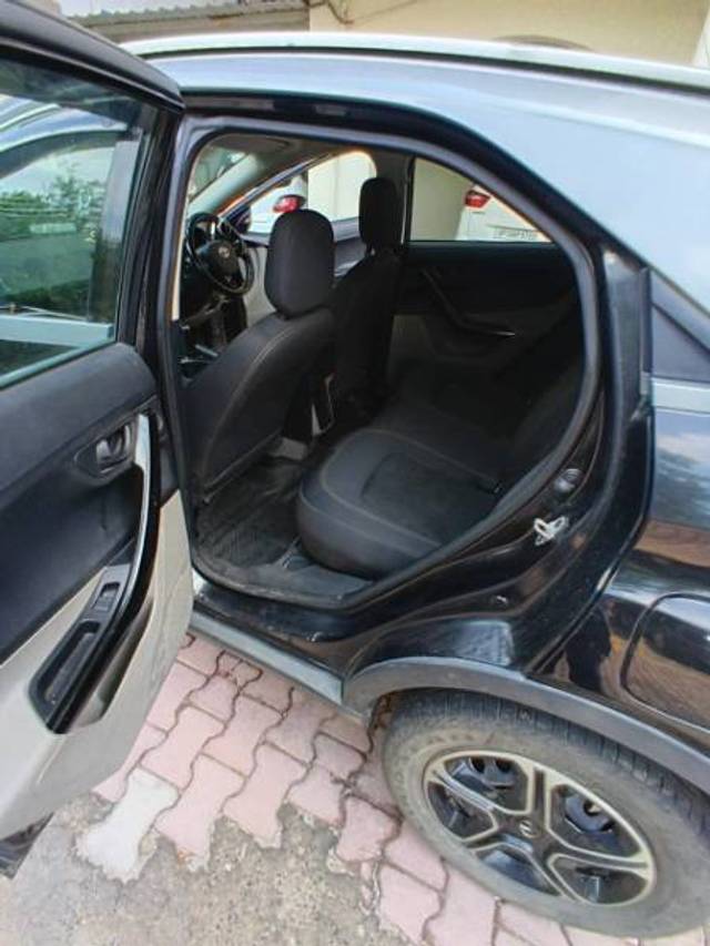 https://images10.gaadi.com/usedgaadi-sellcar/UsedCar/g5dd2b60a/50721581-1072-4c55-be55-a04586fb6c0c.jpg?imwidth=6401