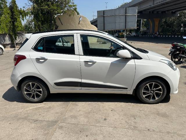 https://images10.gaadi.com/usedgaadi-sellcar/UsedCar/g5dd72c0a/69e67372-424d-4bc1-aabf-ab0d1061a350.jpeg?imwidth=6401
