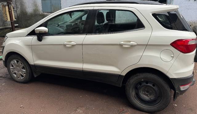 https://images10.gaadi.com/usedgaadi-sellcar/UsedCar/g5dee983a/6726007c-98e9-4960-8bce-253b617f8581.jpeg?imwidth=6402