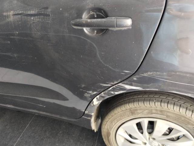 https://images10.gaadi.com/usedgaadi-sellcar/UsedCar/g5e0fa5aa/968e77b4-08db-4b4f-86ed-e2141fb8b4c6.jpg?imwidth=6402