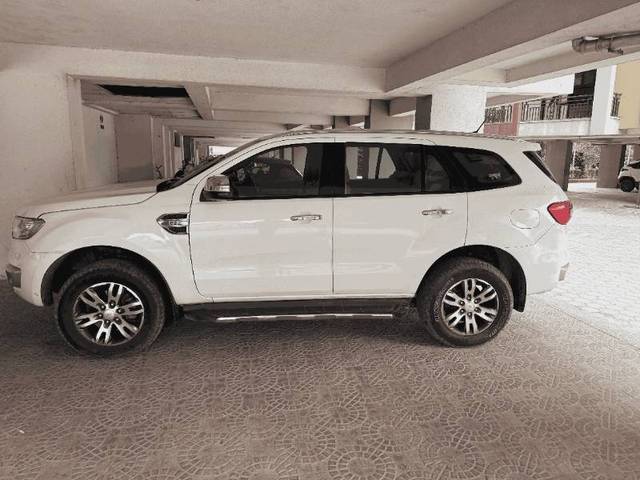 https://images10.gaadi.com/usedgaadi-sellcar/UsedCar/g5e282c4a/aaf8a5ac-98bd-4dbd-9a71-582b12c008e0.png?imwidth=6402