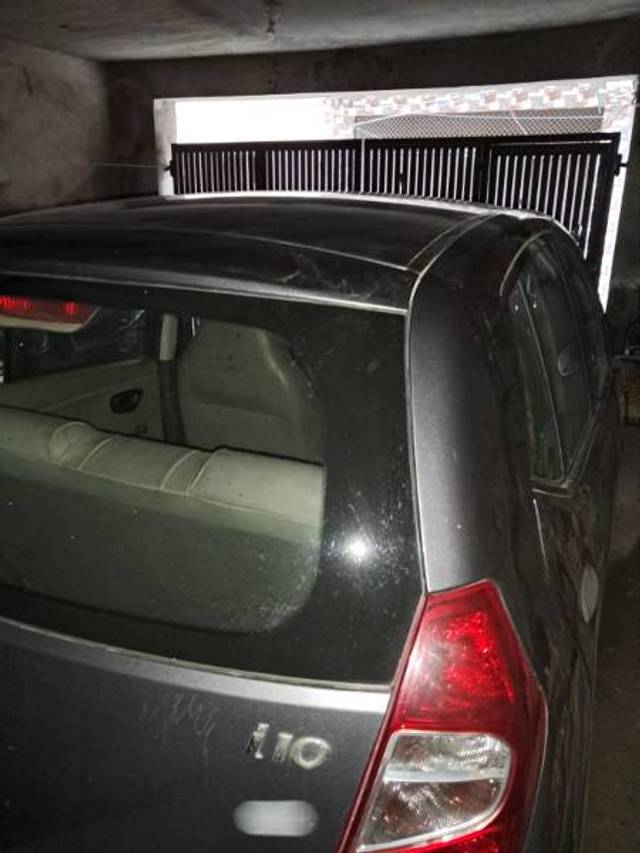 https://images10.gaadi.com/usedgaadi-sellcar/UsedCar/g5e76246a/0ca6bab0-dd8d-4d13-8f2b-6ec969b97a5d.jpeg?imwidth=6401