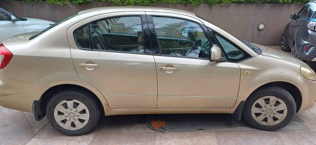 https://images10.gaadi.com/usedgaadi-sellcar/UsedCar/g5f631c3a/202e821b-b425-4843-871d-27f152371a22.jpeg?imwidth=6401