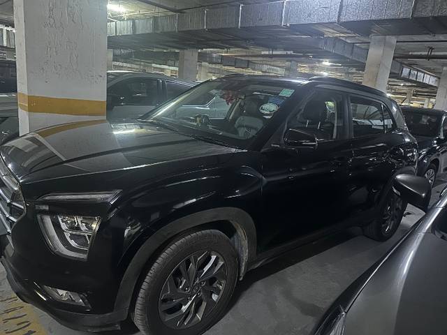 https://images10.gaadi.com/usedgaadi-sellcar/UsedCar/g5f77aeaa/855e28cb-b24b-4737-8aa1-678d5dd12093.jpeg?imwidth=6400