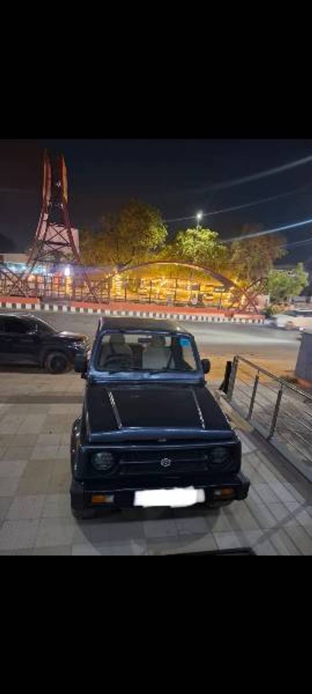 https://images10.gaadi.com/usedgaadi-sellcar/UsedCar/g5f792e3a/084f4fe5-f2c7-416f-8164-c1a0efbf1ceb.jpg?imwidth=6402