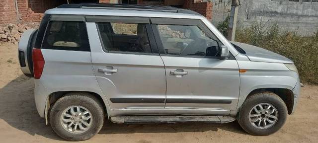 https://images10.gaadi.com/usedgaadi-sellcar/UsedCar/g5f8a9dca/7f4789a3-e2fe-46ab-9b7c-76249947419f.jpg?imwidth=6401
