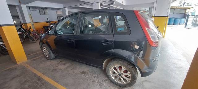 https://images10.gaadi.com/usedgaadi-sellcar/UsedCar/g5fa30d2a/783128a0-a714-41f6-bed2-15ee01d89d14.jpg?imwidth=6400