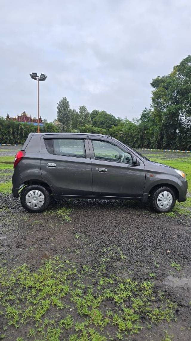 https://images10.gaadi.com/usedgaadi-sellcar/UsedCar/g5fa3c78a/091f7f64-9099-45e2-9430-822c821a25d8.jpeg?imwidth=6401