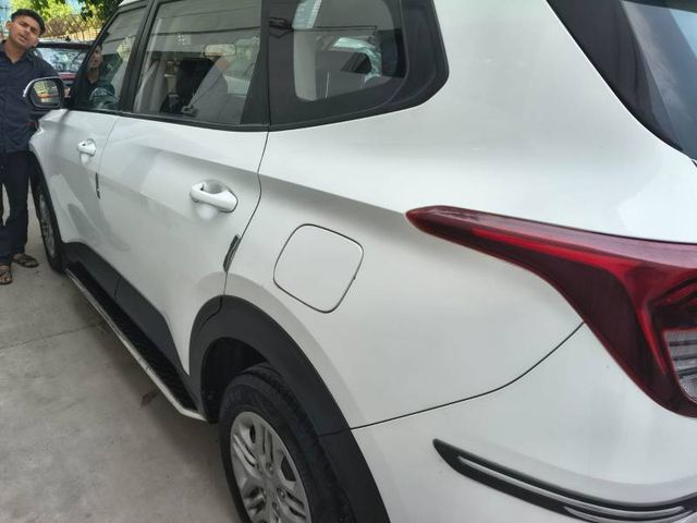 Kia Carens Prestige BSVI Second-hand 2022 Kia Carens Prestige BSVI for sale in Kanpur