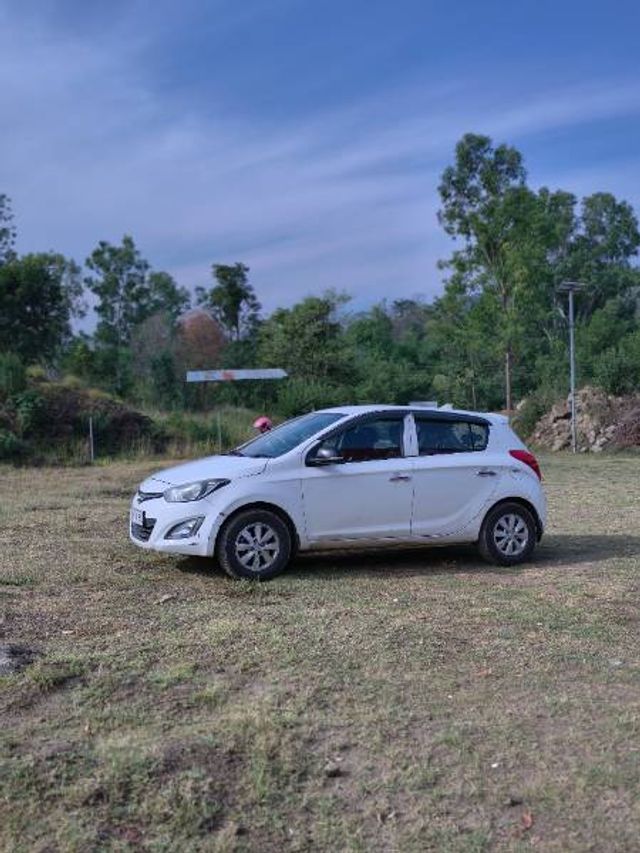 Hyundai i20 Asta 1.4 CRDi Second-hand 2014 Hyundai i20 Asta 1.4 CRDi for sale in Kharar