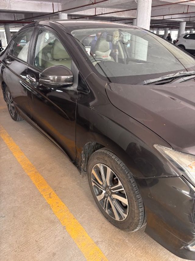 Second-hand 2017 Honda City i VTEC V for sale in Ghaziabad