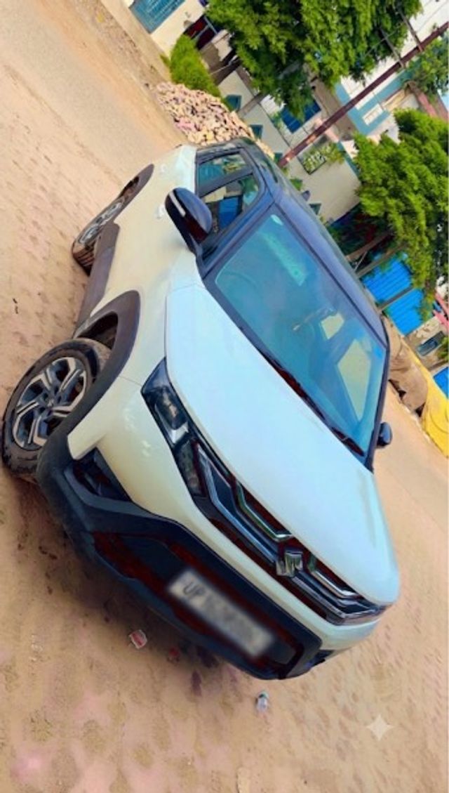 Maruti Suzuki Brezza Lxi Second-hand 2023 Maruti Suzuki Brezza Lxi for sale in Noida