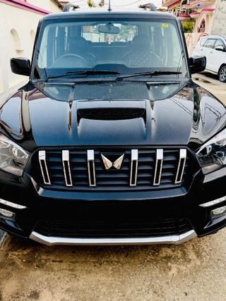Used Mahindra Scorpio S 11
