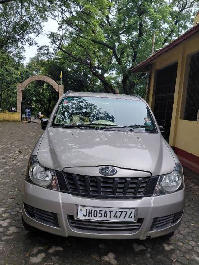 Mahindra Quanto C2 Second-hand 2013 Mahindra Quanto C2 for sale in Jamshedpur