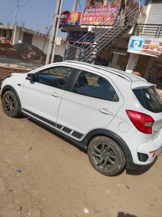 Used Titanium Plus Petrol BSIV