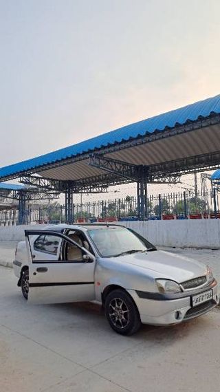1 Used Ford Ikon in Shamli